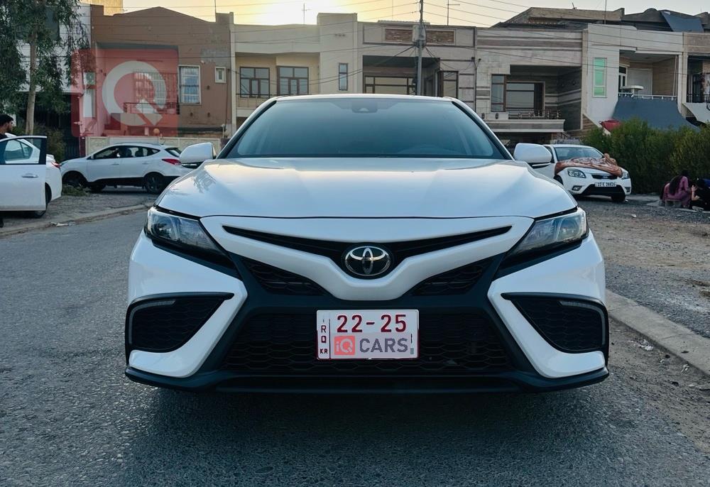 تۆیۆتا کامری